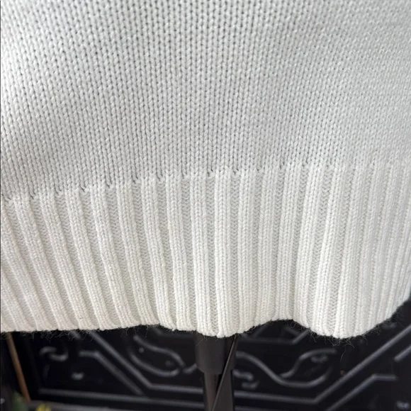 Off-White V-Neck Sweater Dress - Picture 4 of 6